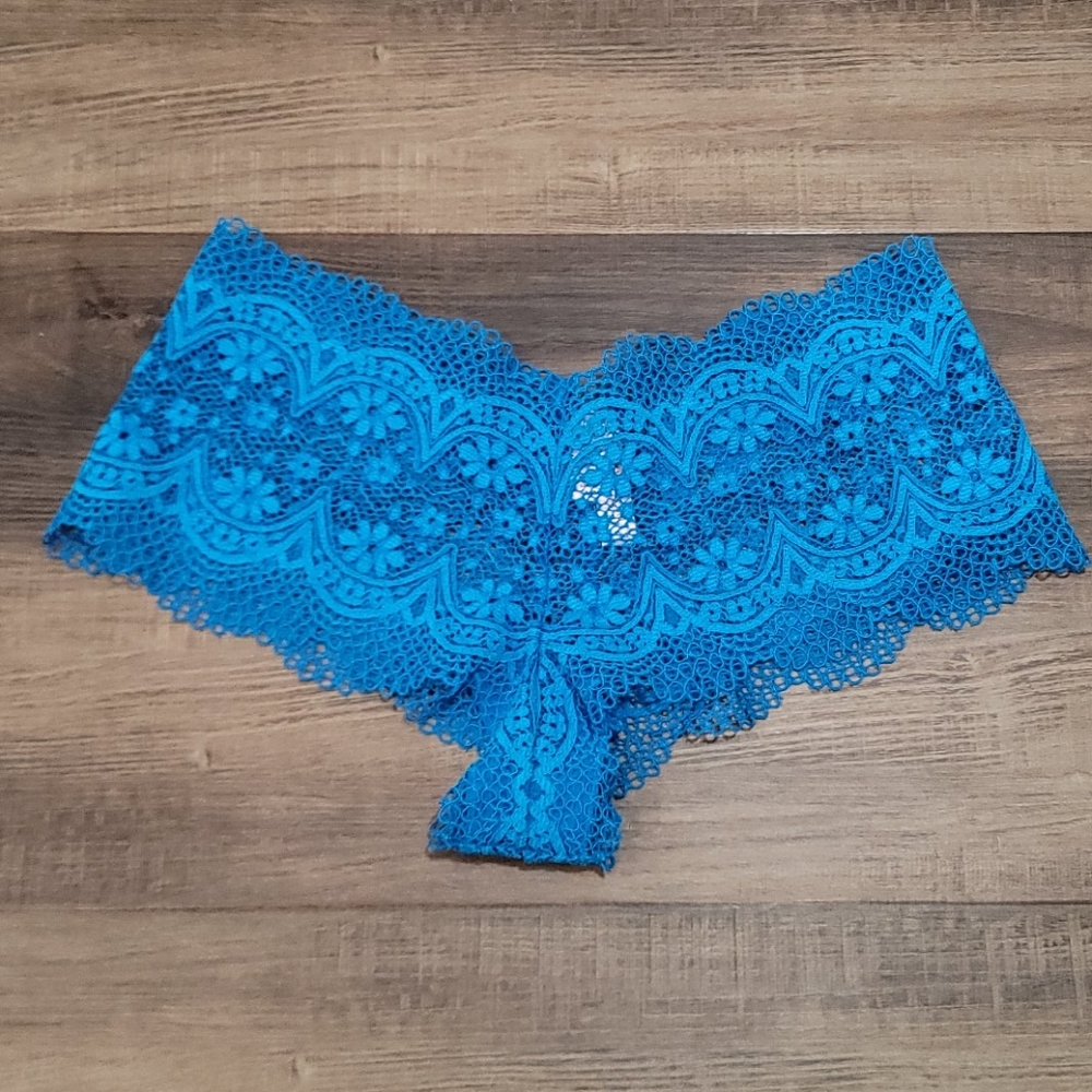 NWT Victoria's Secret Lace Boy Short Panty